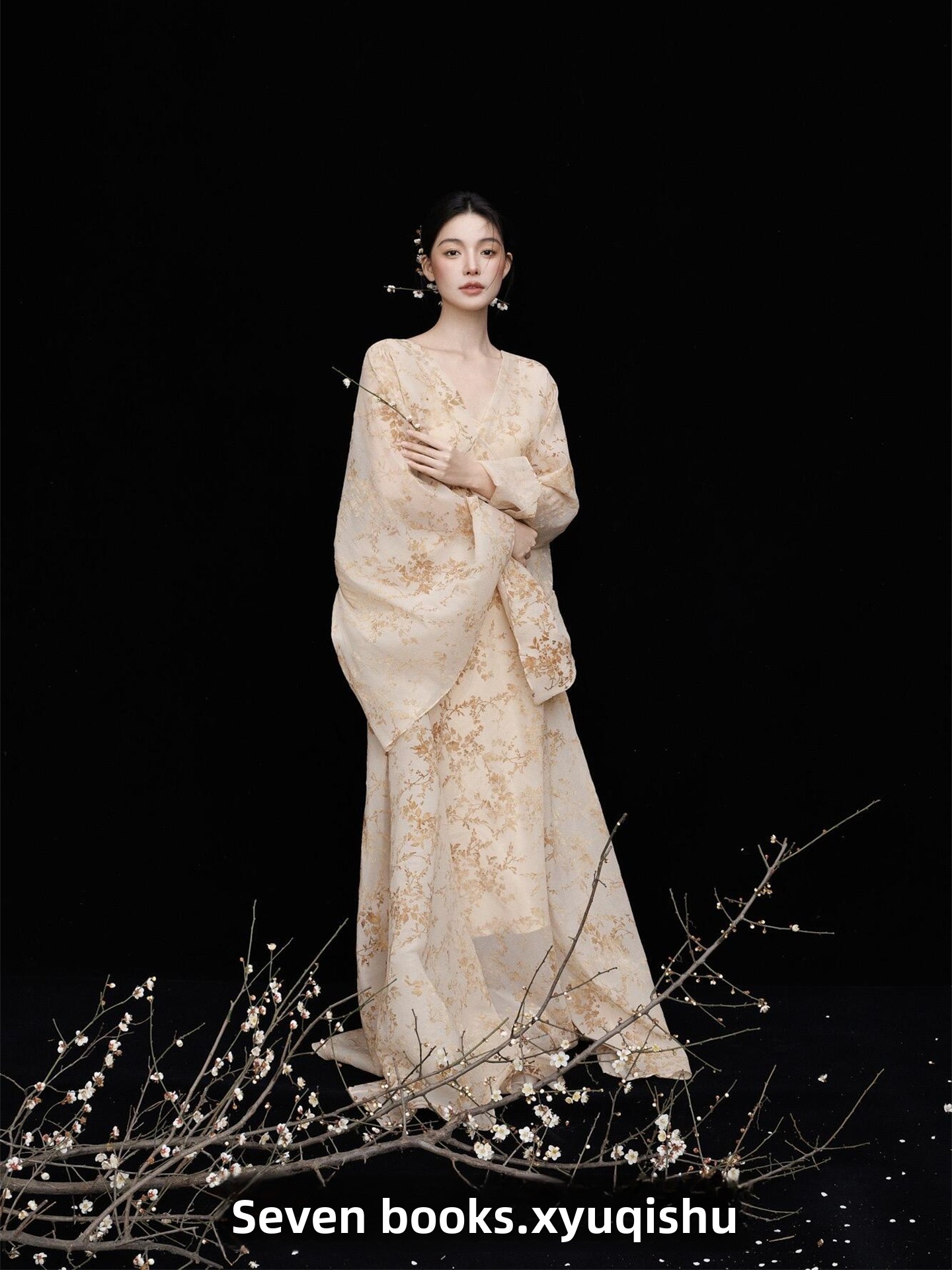 새로운 예술적 사진 촬영 의상, 차가운 톤의 중국 스타 - Ethnic Fashion Studio 리뷰 및 가격